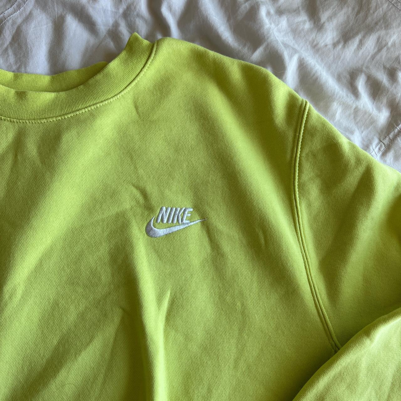 bright yellow nike sweatshirt