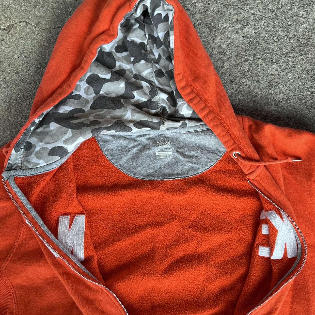 zip up nikes