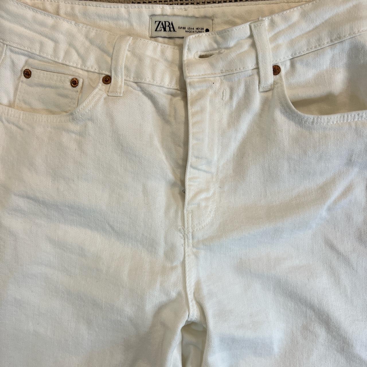 Zara Women's White Jeans | Depop