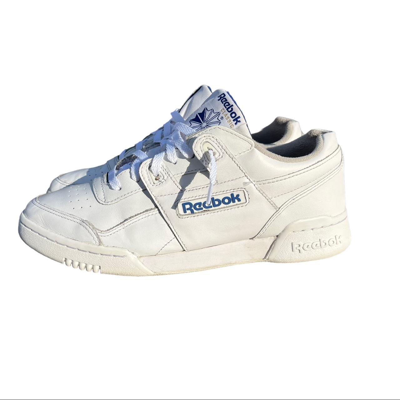 Reebok Women's White and Blue Trainers | Depop