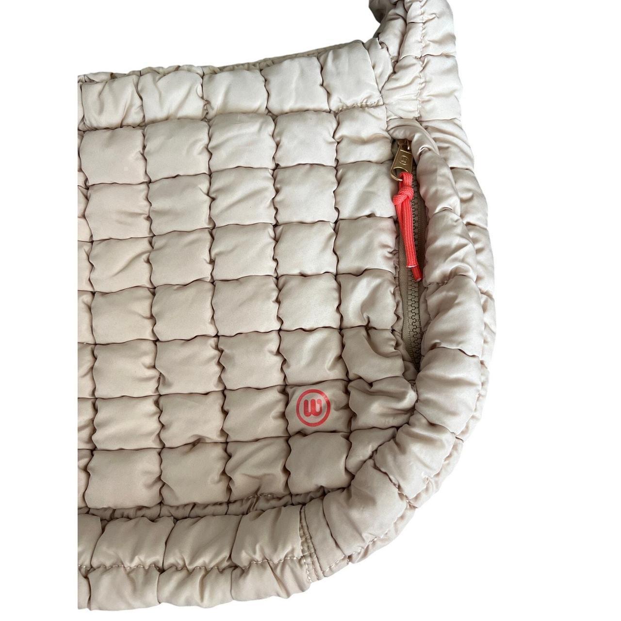 Source Unknown Women's Bag - Pink – Wantable Quil… - image 2