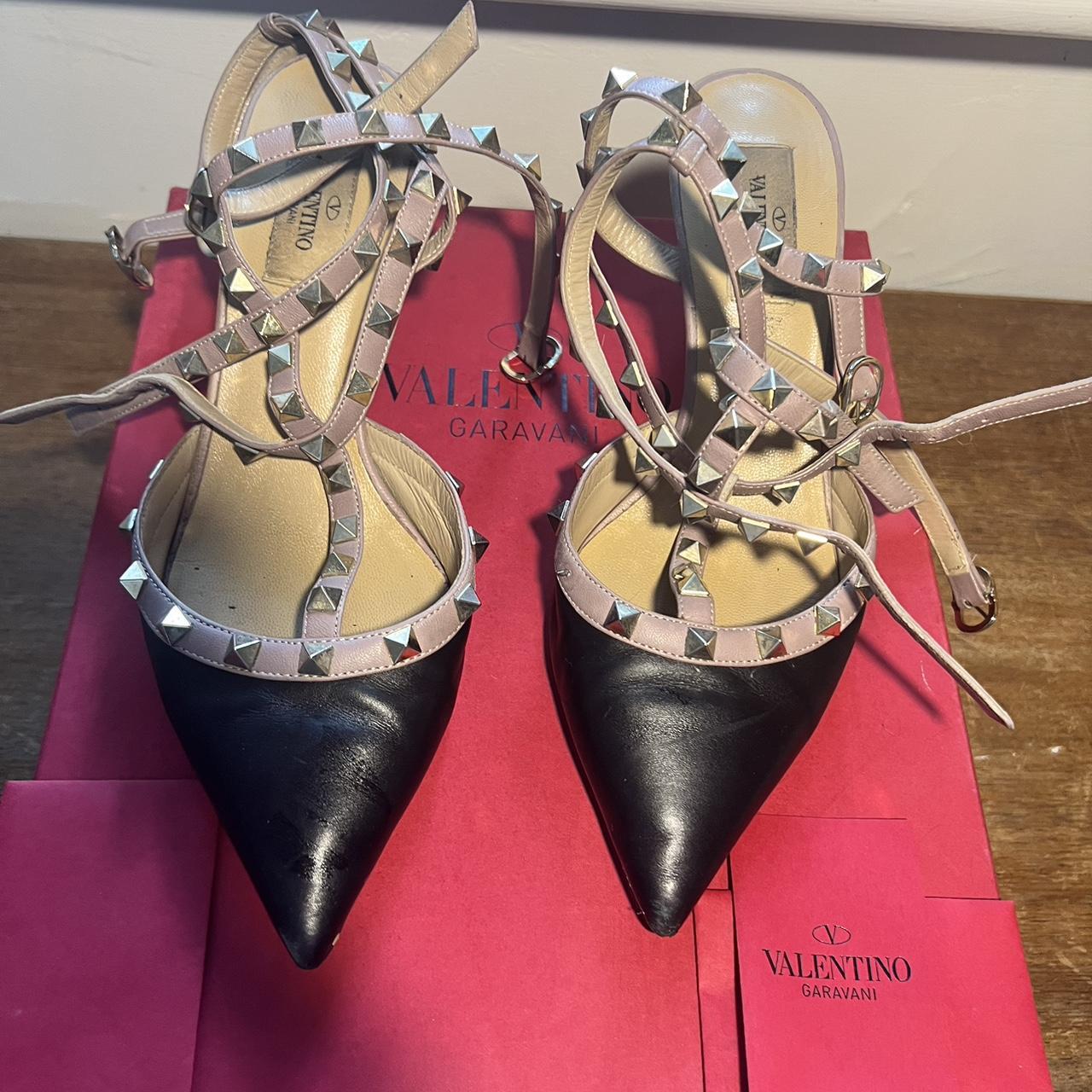 VALENTINO ROCK STUDD WITH LOW HEEL IN CLASSIC PINK... - Depop