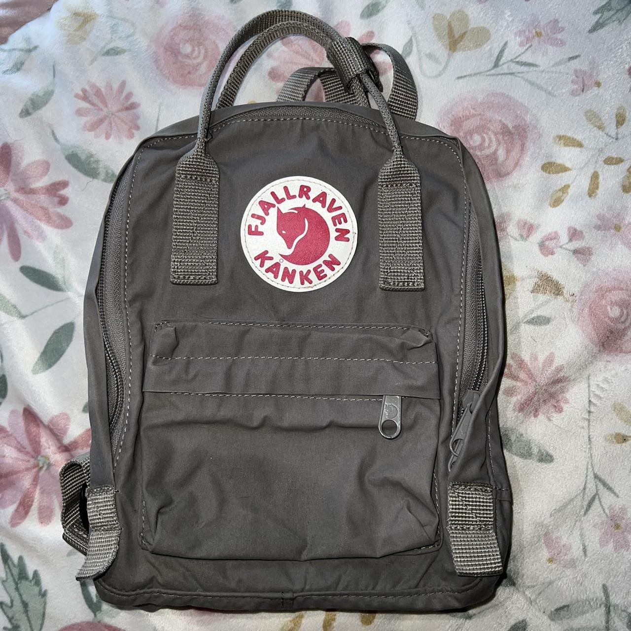 Fjallraven kanken shop mini super grey