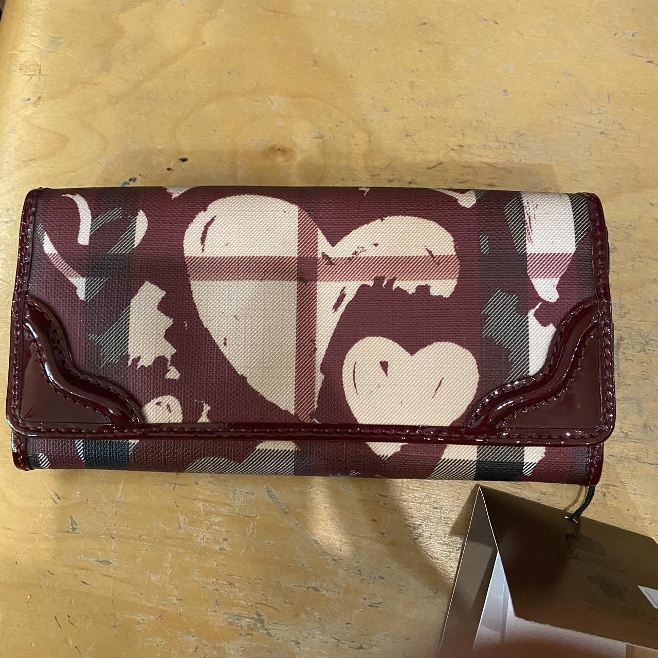 Like brand new Burberry wallet heart collection  - Depop
