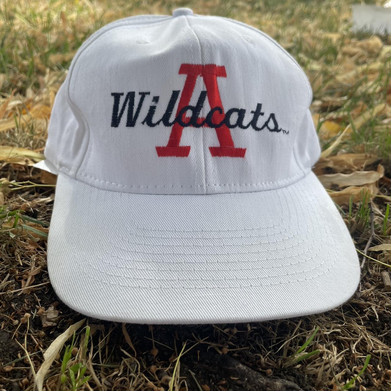 90’s Arizona Wildcats SnapBack Hat Like new in good... - Depop