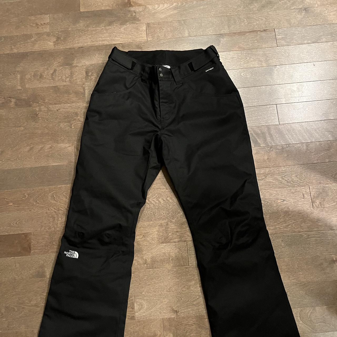 Women’s Large snow pants North face Barley worn Depop
