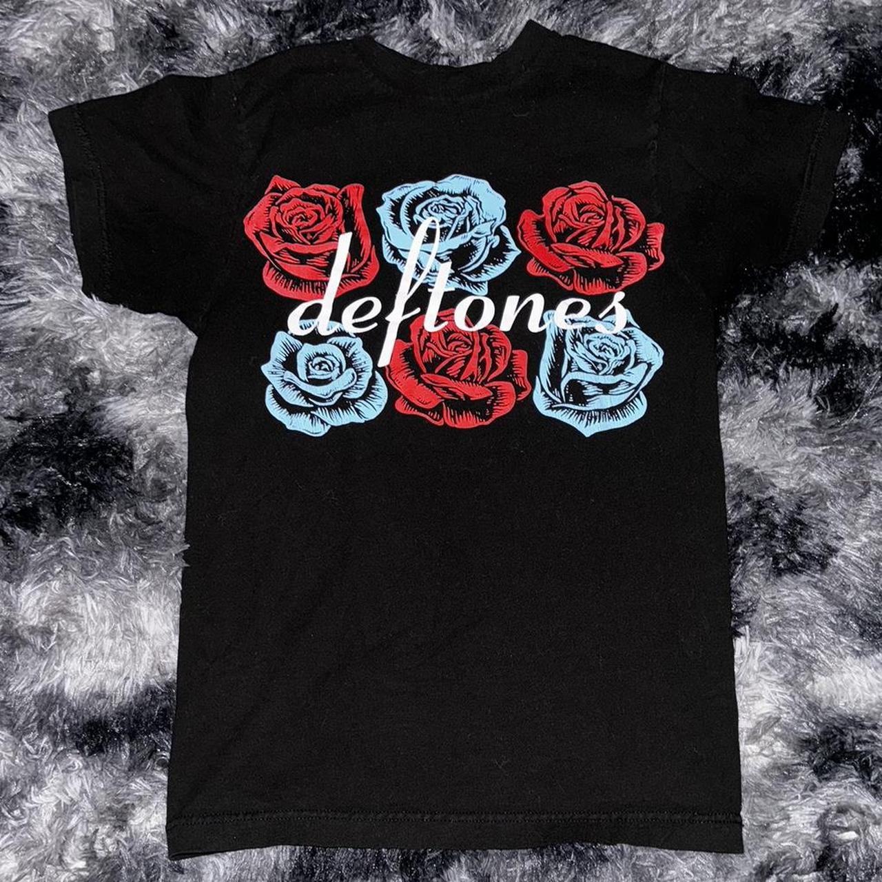 preloved deftones rose graphic tee from hot... - Depop