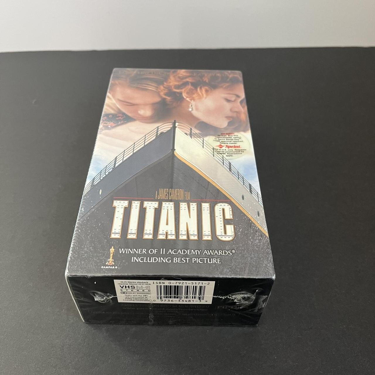 TITANIC (VHS, 2Cassette Tapes, 1998) Brand New... Depop