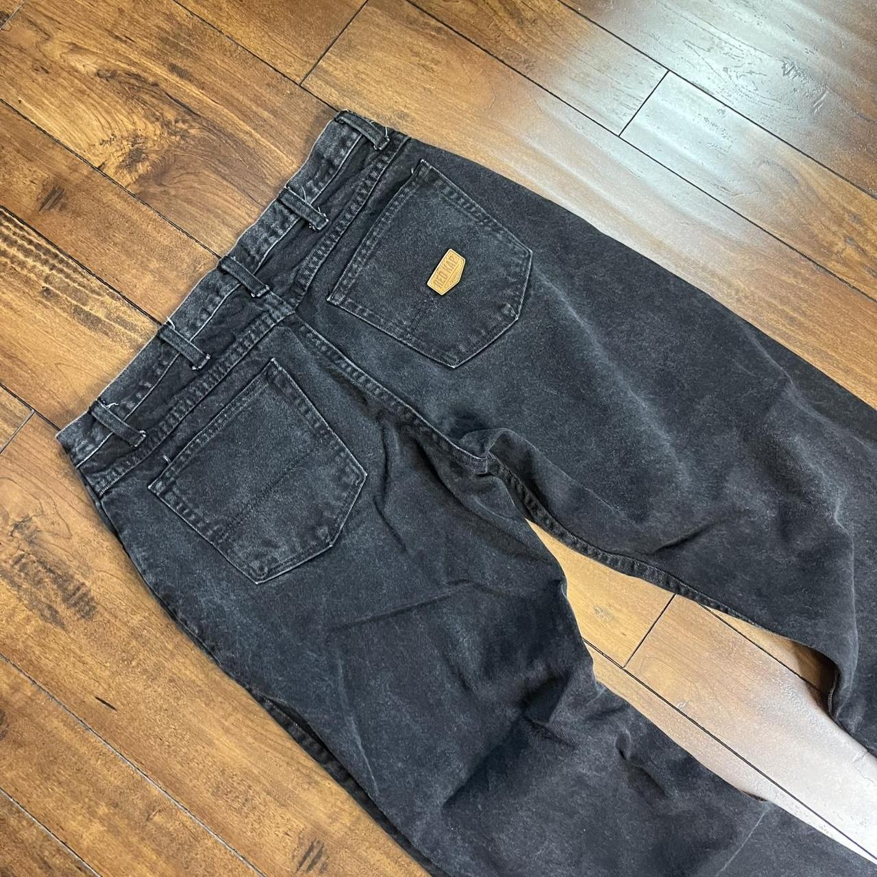 item listed by phasetwothreads