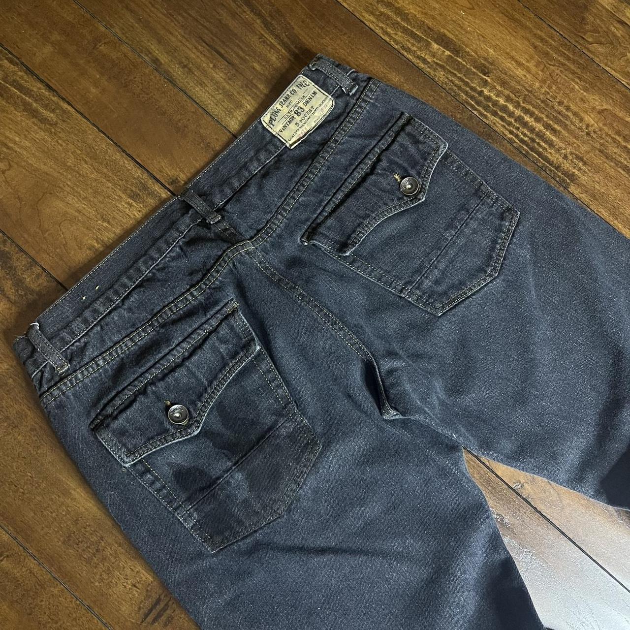 item listed by phasetwothreads