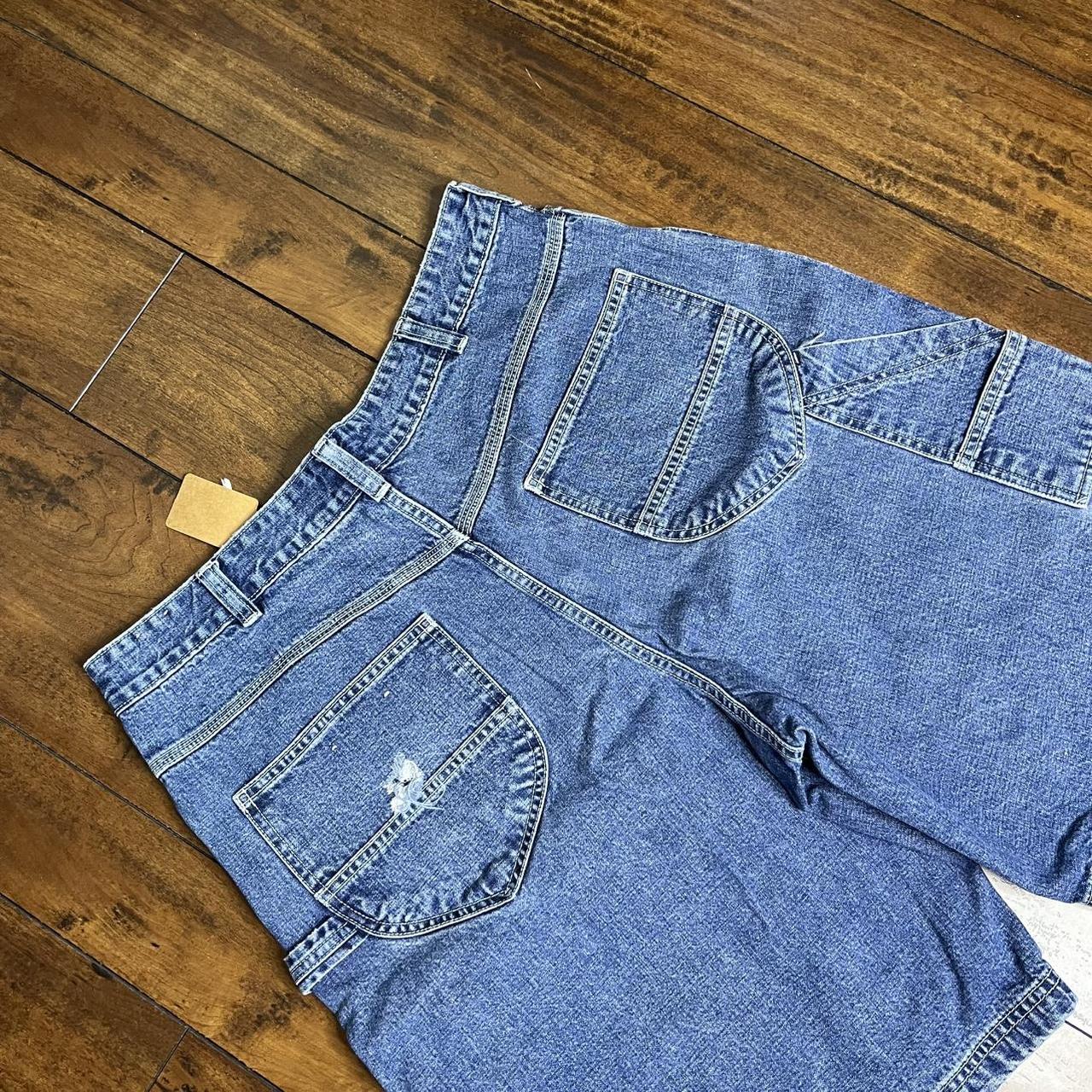 item listed by phasetwothreads