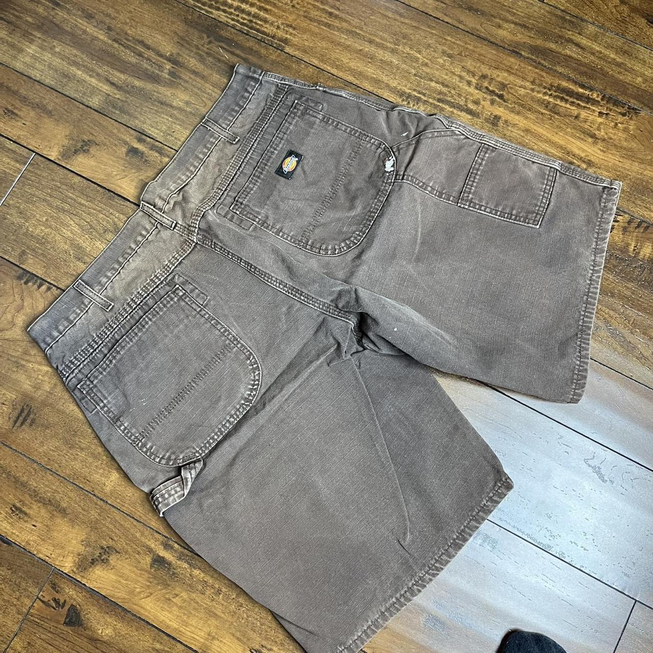 item listed by phasetwothreads