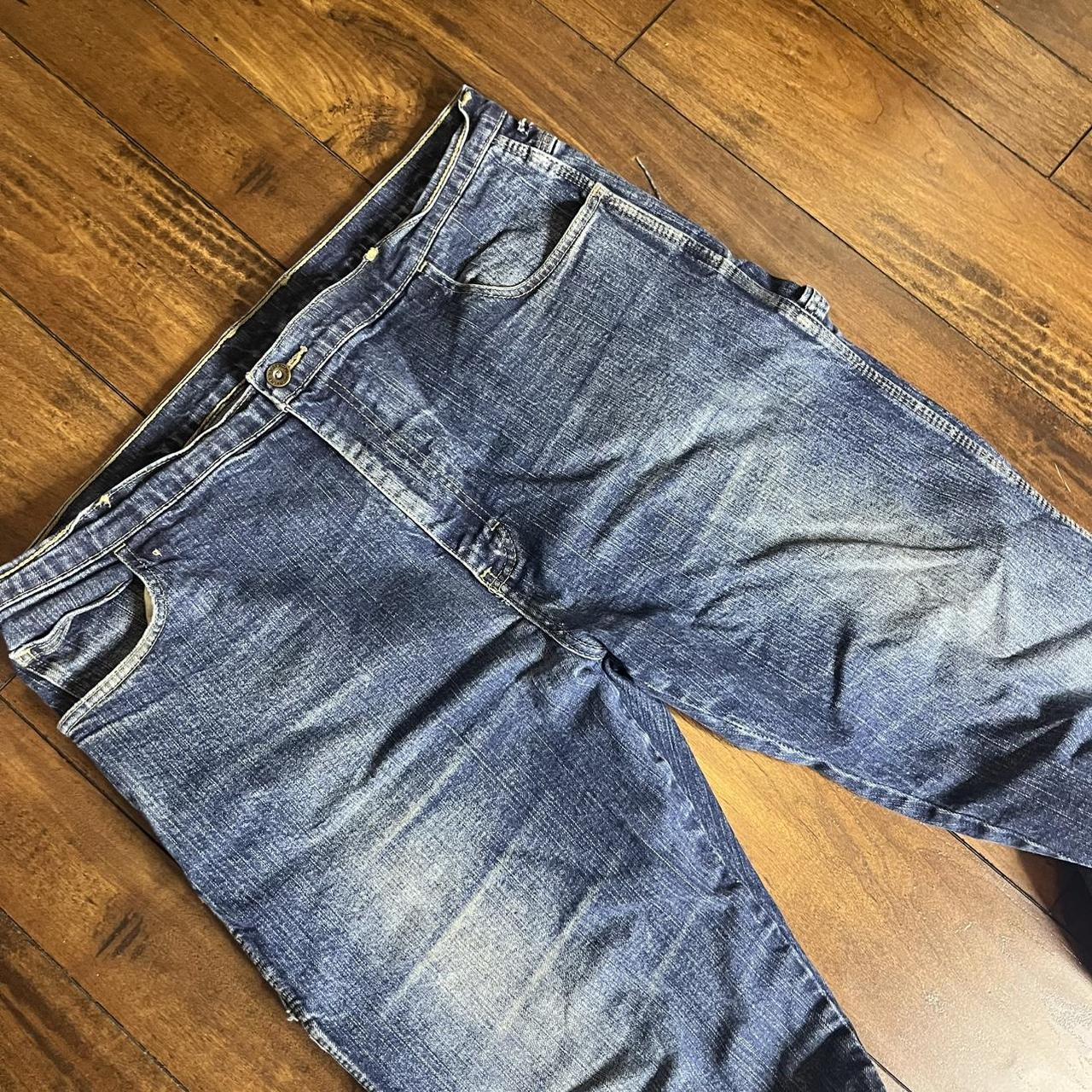item listed by phasetwothreads