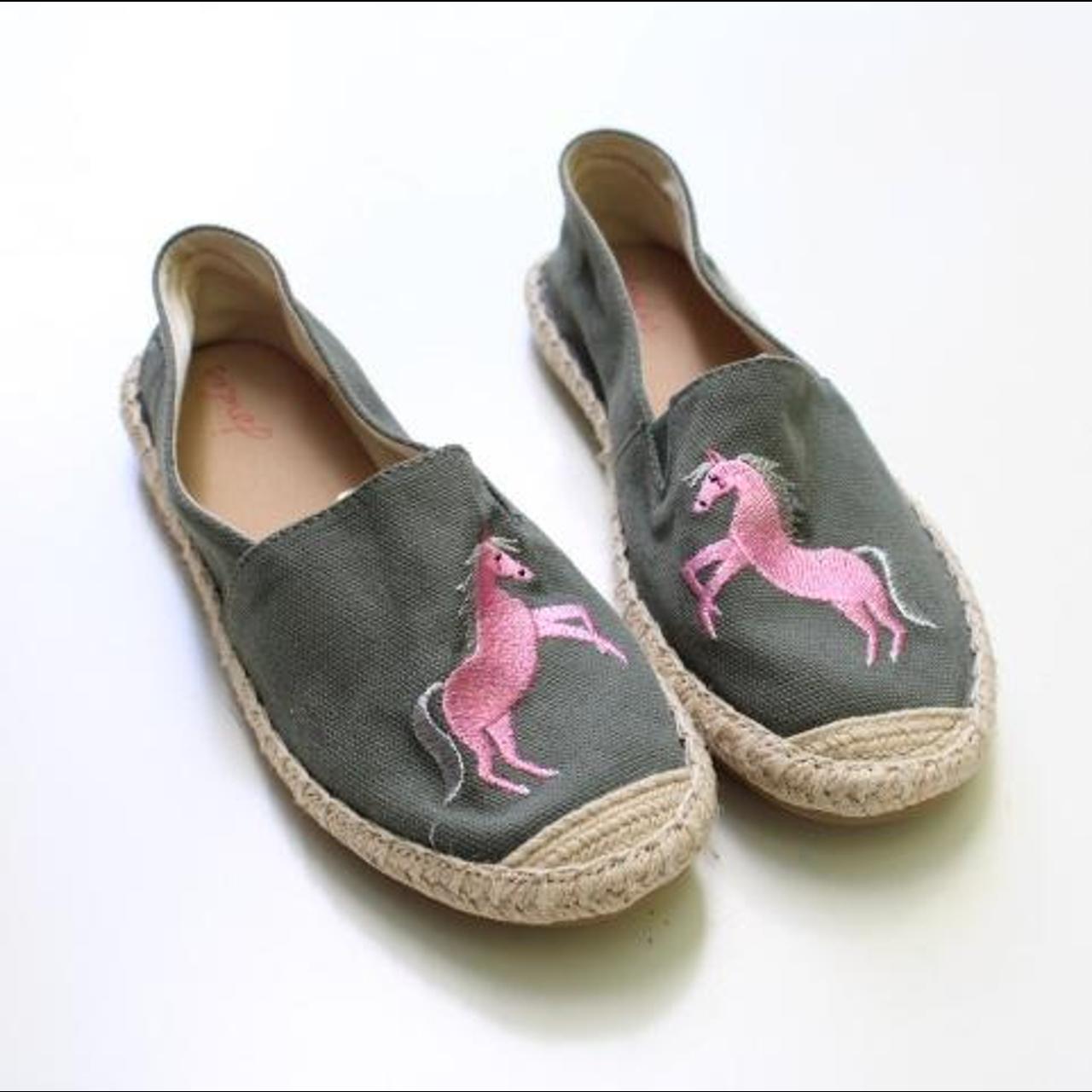 item listed by katecountiss