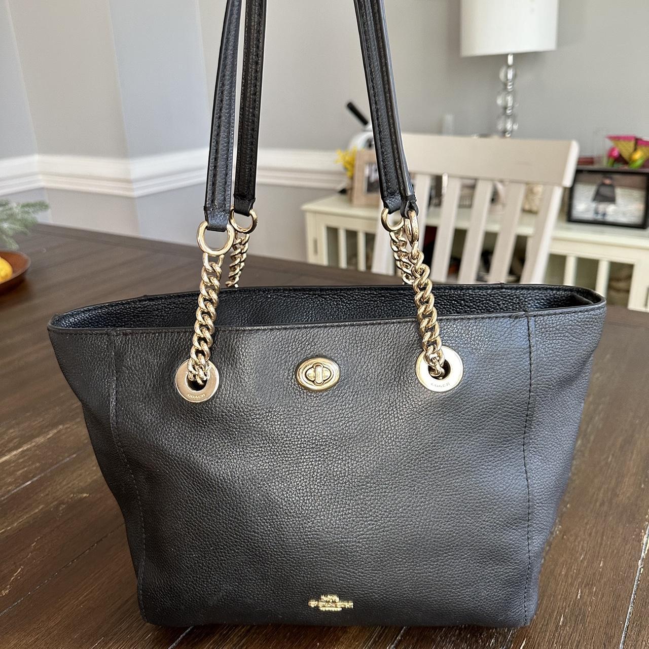 Coach turn lock tote bag Genuine pebbled leather in | Depop