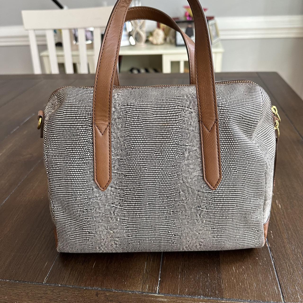 Fossil embossed popular satchel