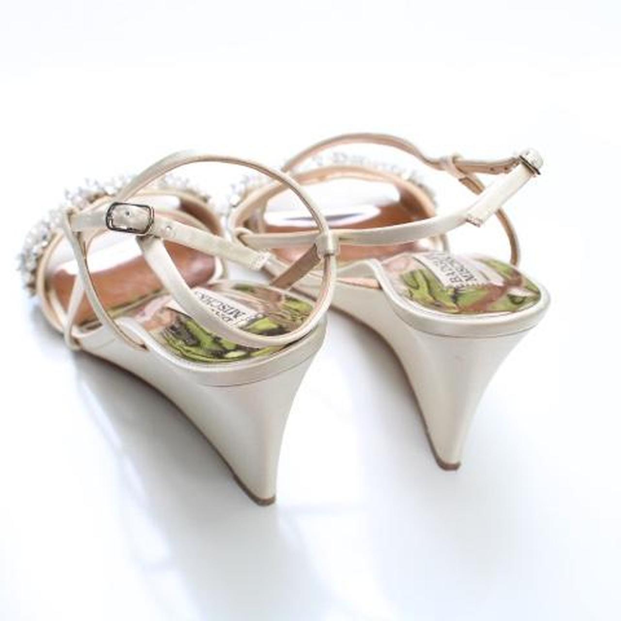 Badgley Mischka wedges Clarisa Strappy Depop