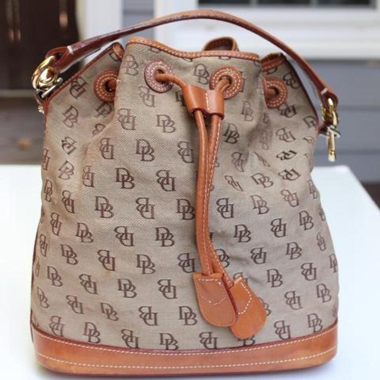 Dooney & Bourke Tan Logo Bucket popular Bag