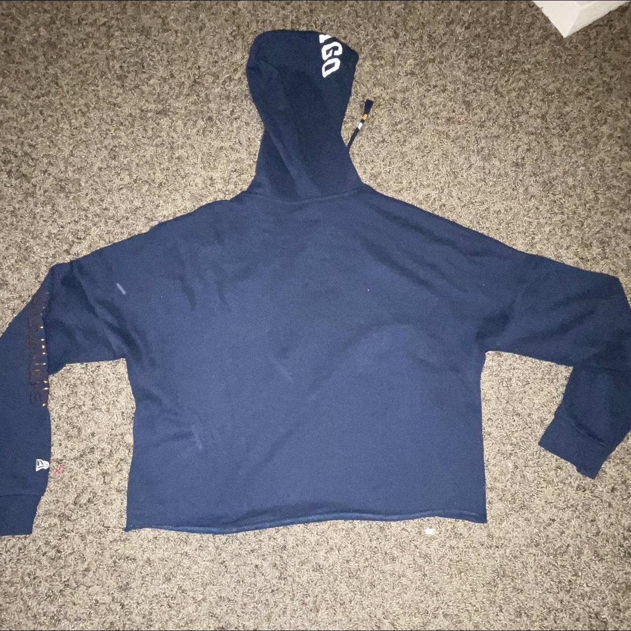 nfl chicago bears cropped hoodie women's size xl - Depop