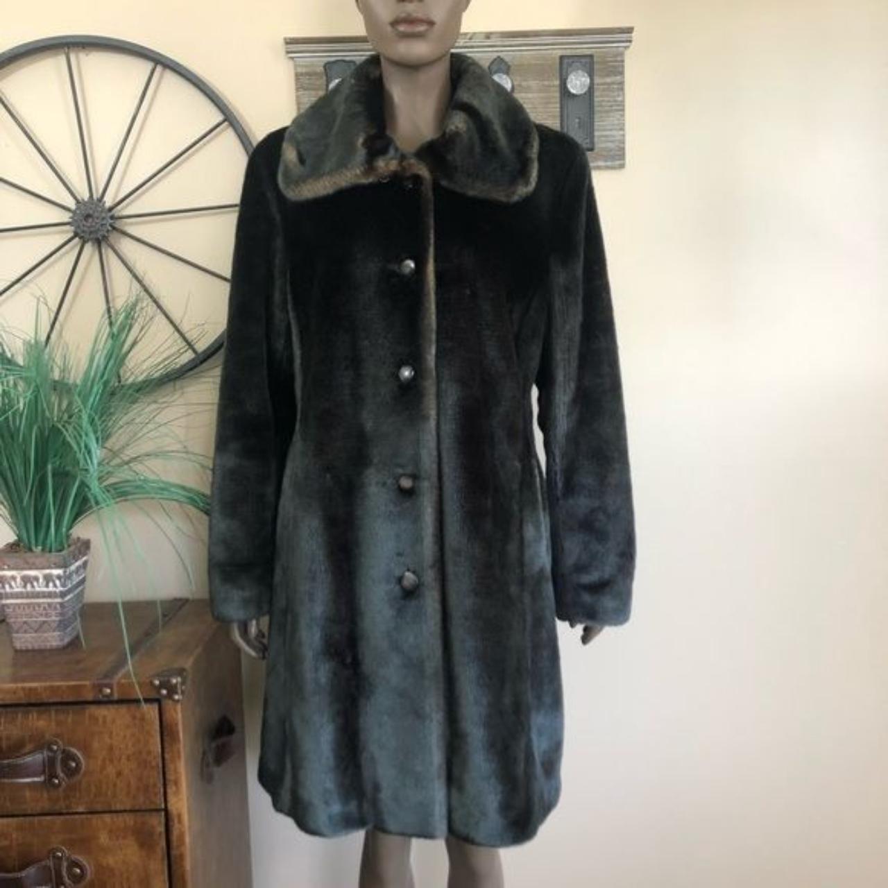 1 MADISON Faux Fur Brown Coat Size L NWOT No