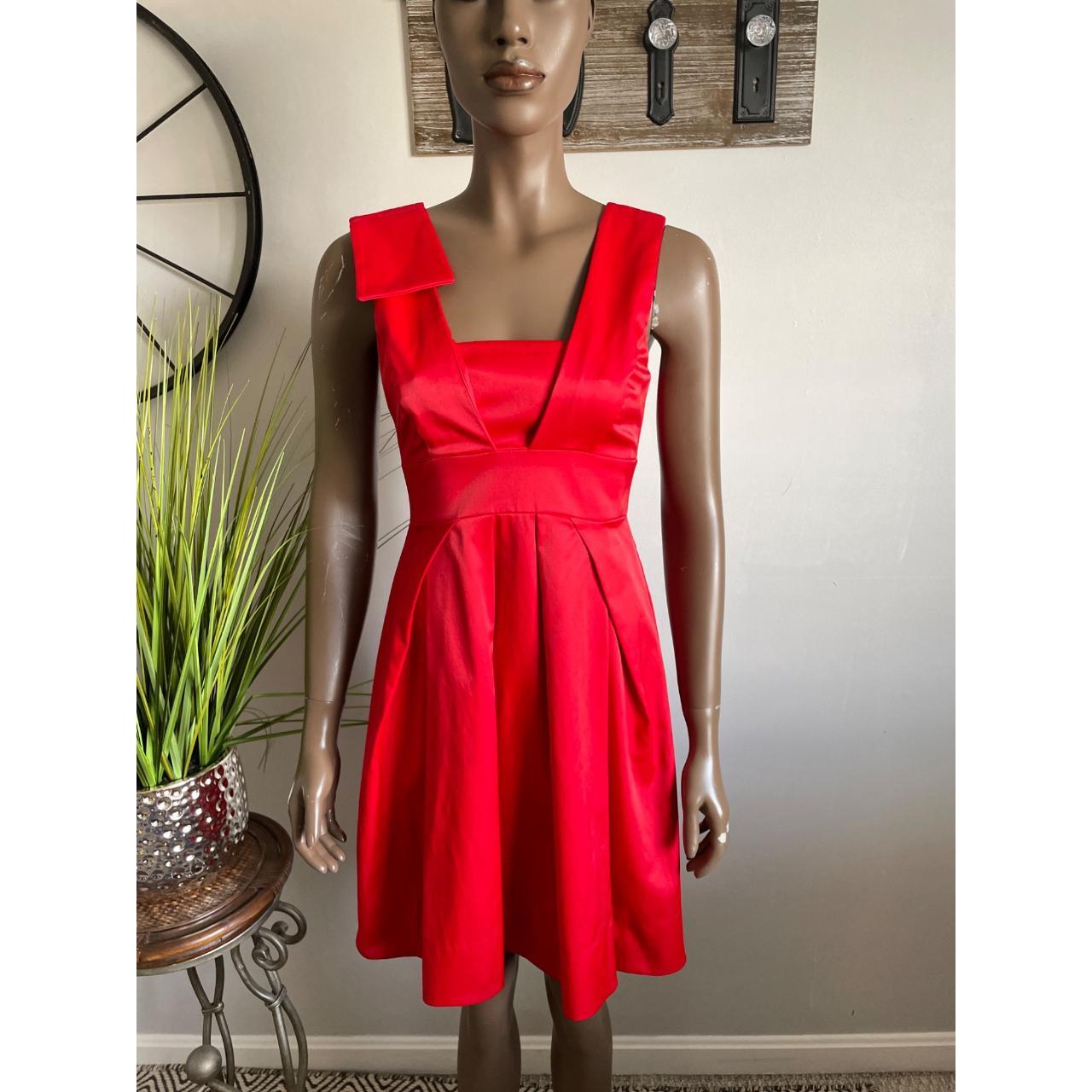 CUE Fit Flare Mini Dress Red Size 6 EUC with