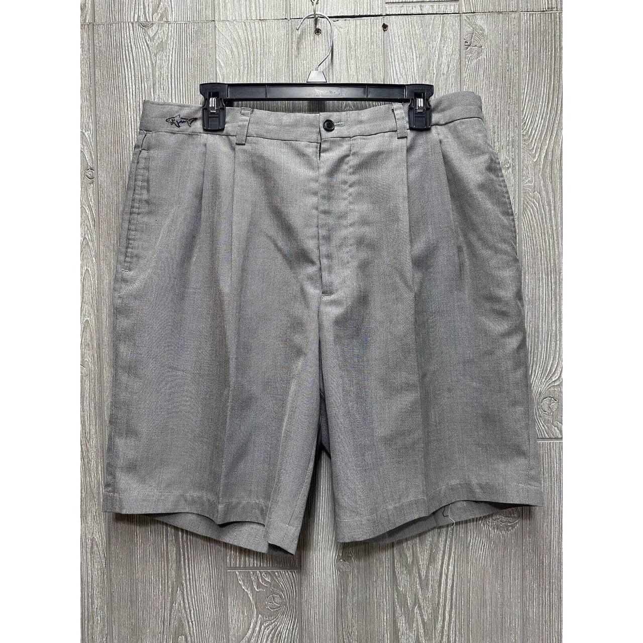 Greg norman hot sale pleated golf shorts