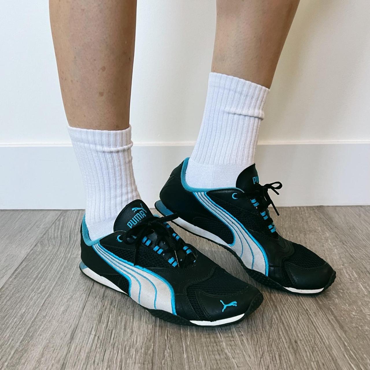 Puma shoes deals black and blue