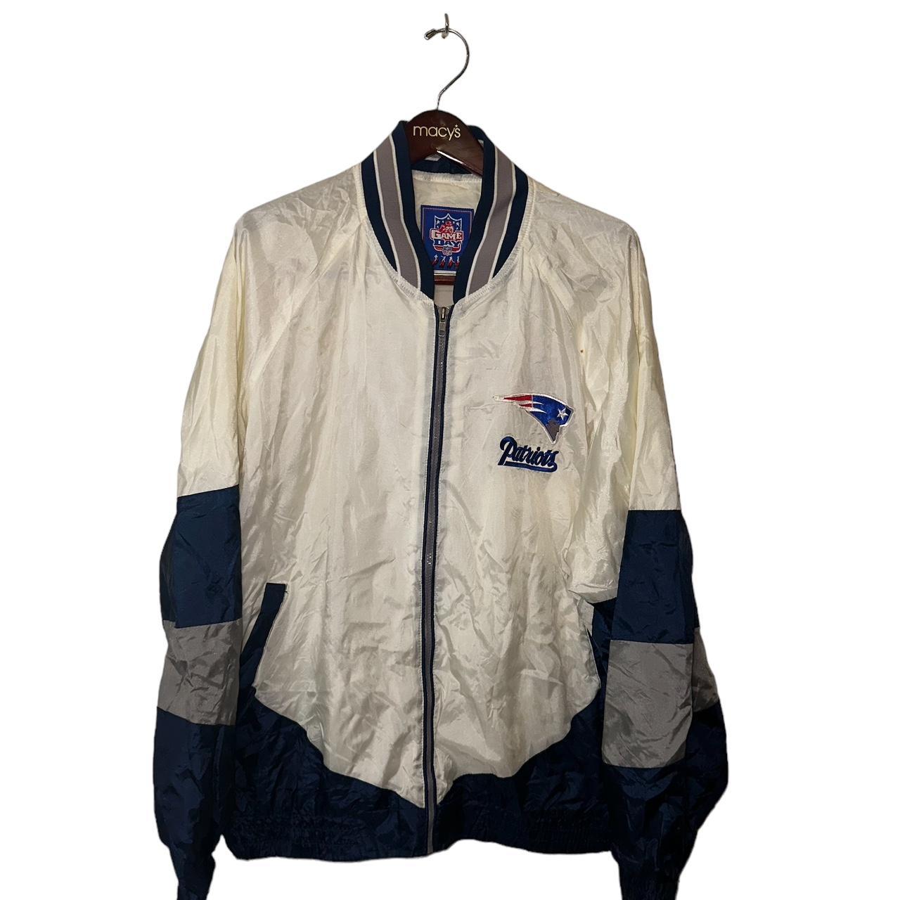 Vintage 90s New England Patriots NFL Gameday puffer - Depop