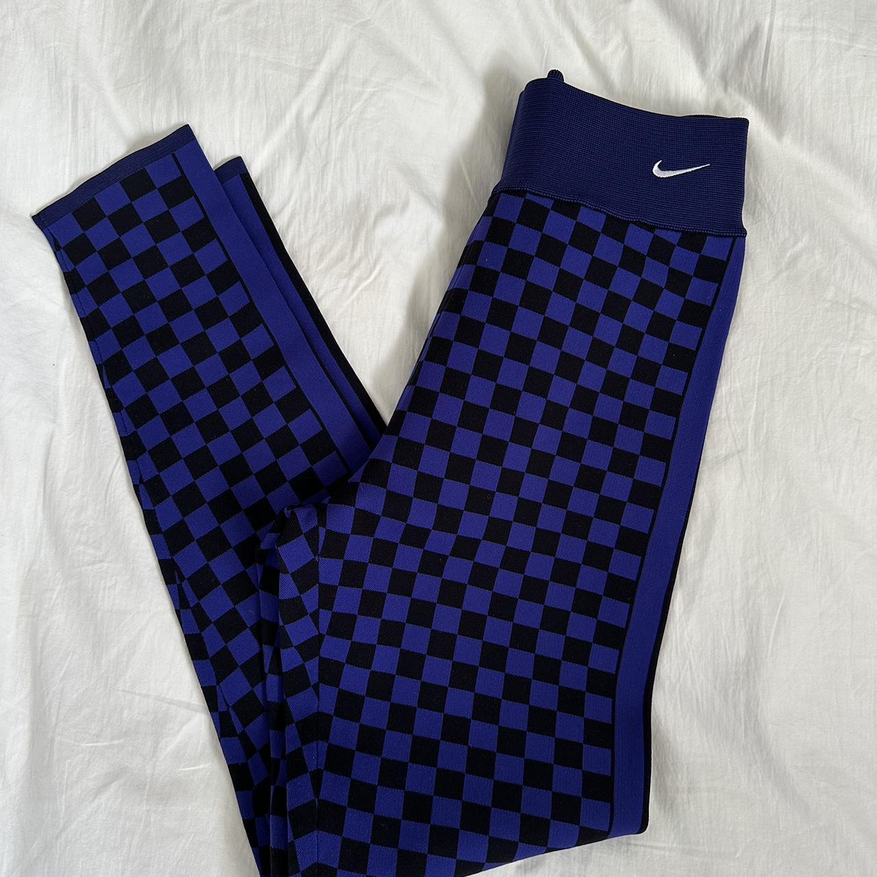 nike checkered leggings