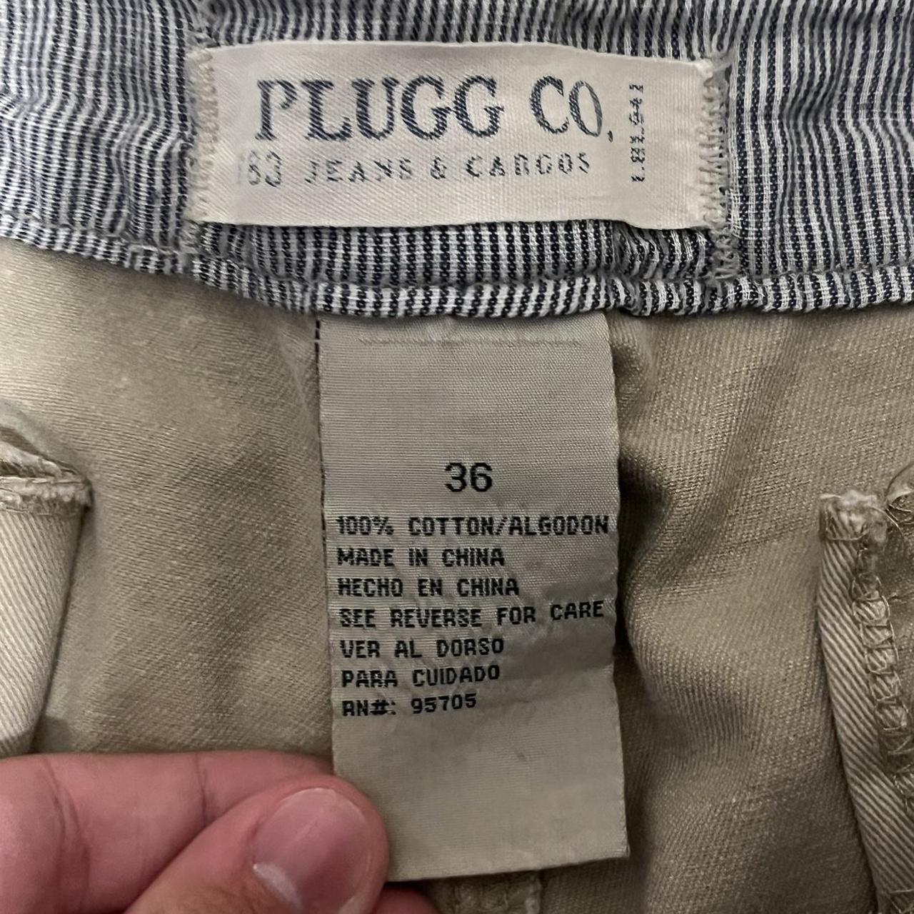 Plugg Co cargo shorts!!! in size 36!! Cleaned very... - Depop