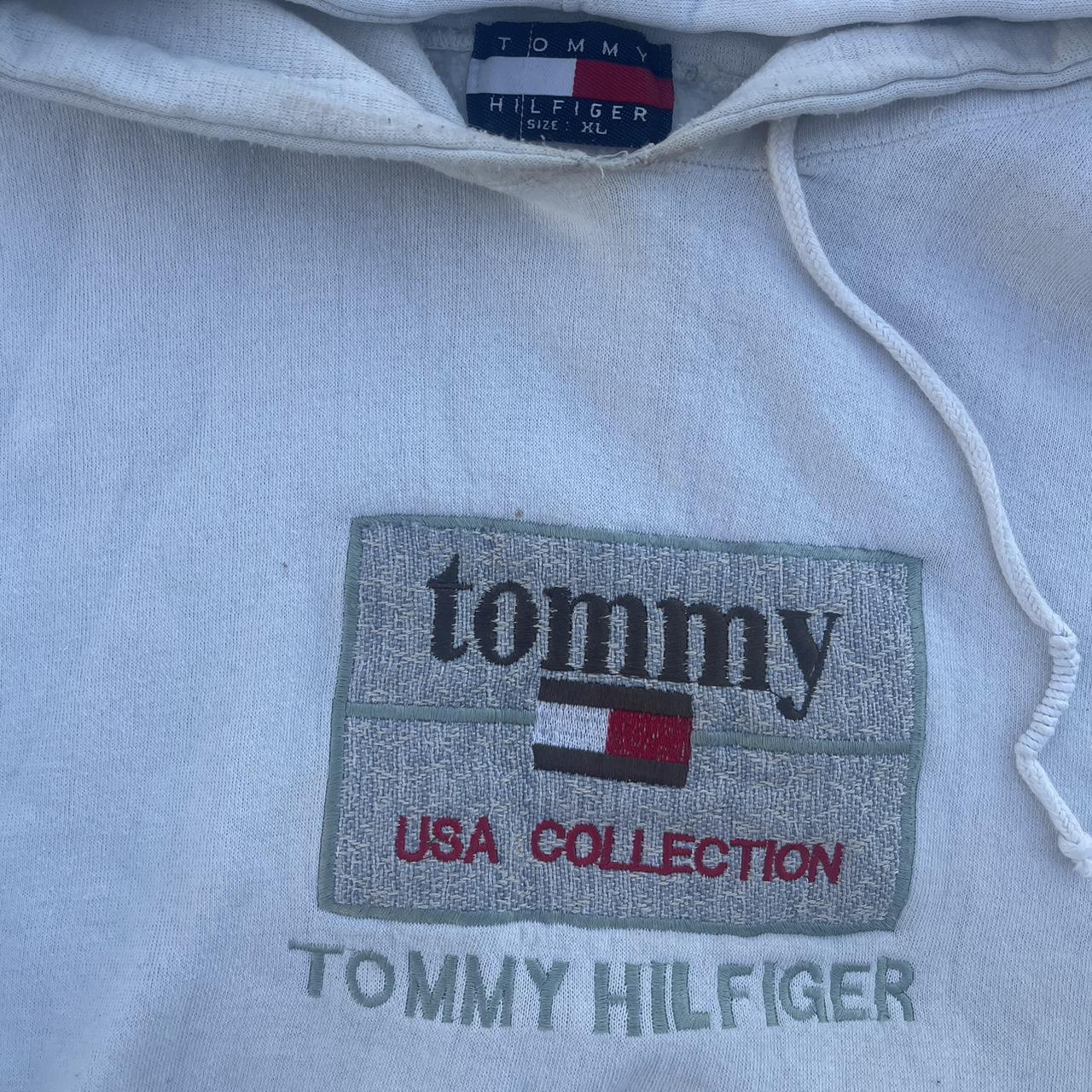 Tommy Hilfiger Men's Cream Hoodie | Depop