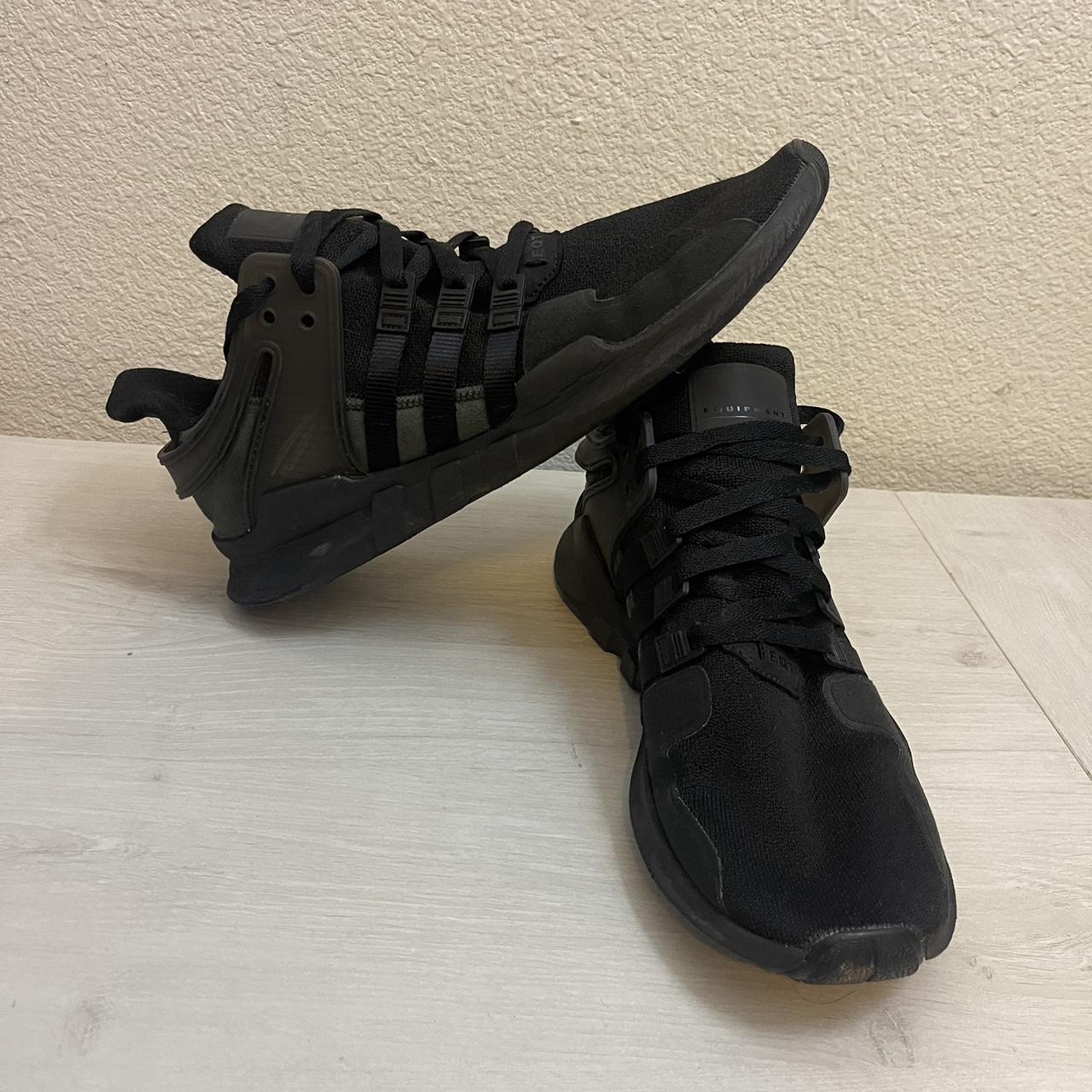 Eqt support outlet triple black