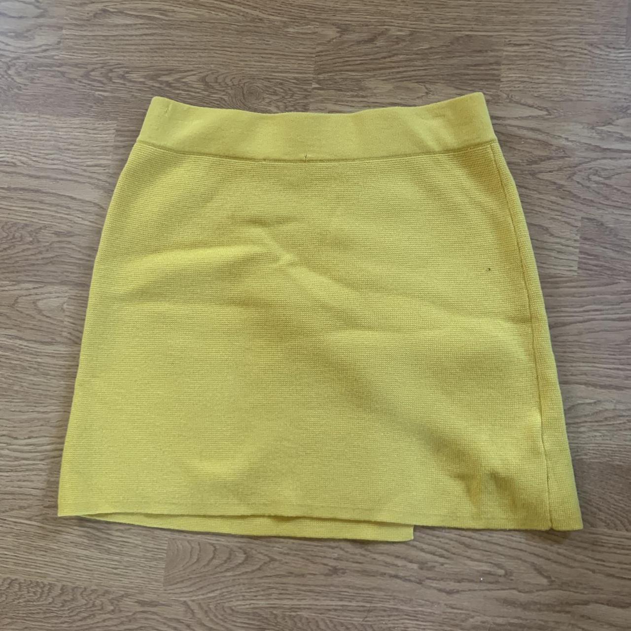 Mustard yellow skirt #pencilskirt #skirt #yellow - Depop