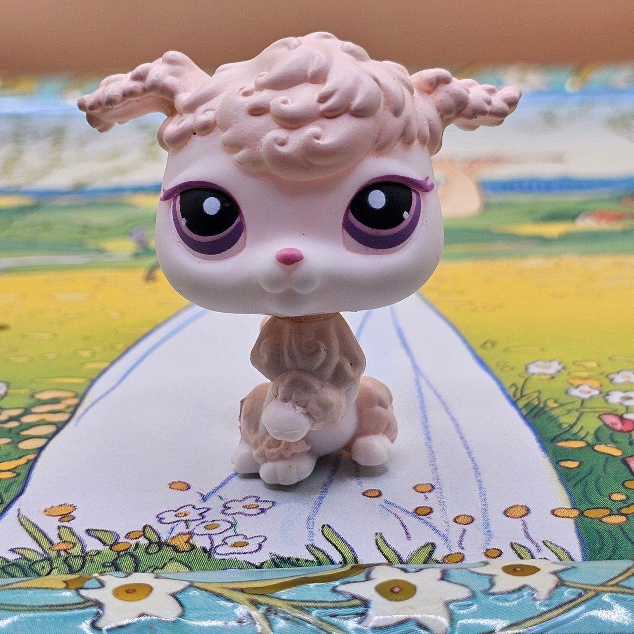 ♡ Littlest Pet Shop Gen Poodle Dog #390 LPS ♡ Depop