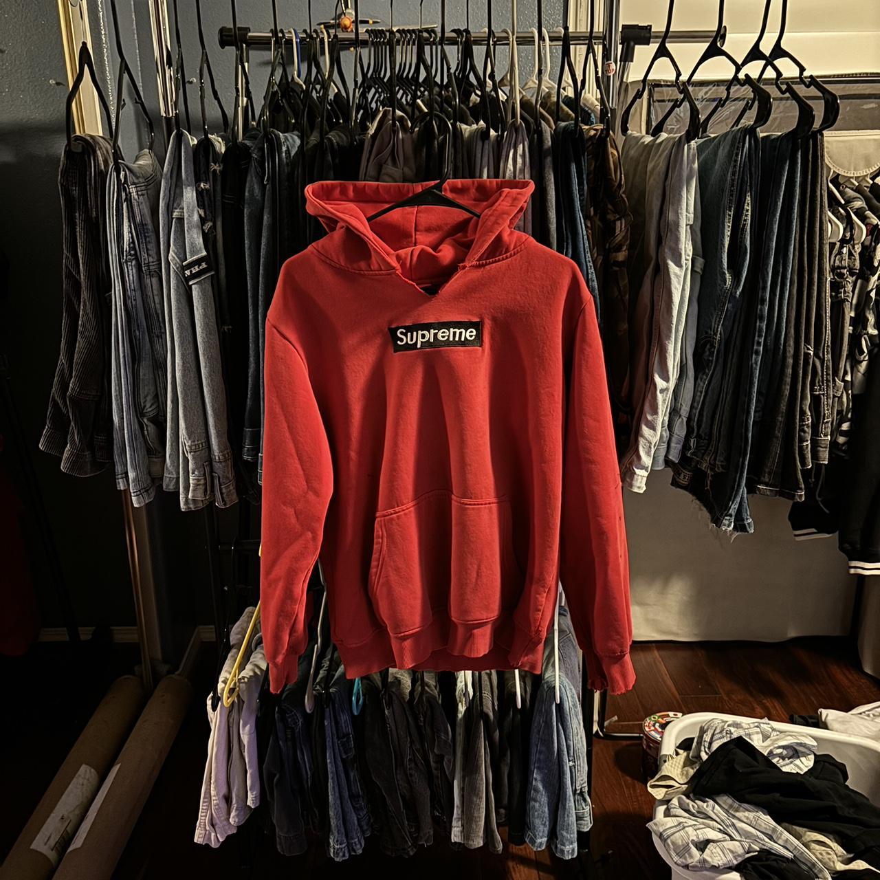 Supreme hoodie kid on sale size