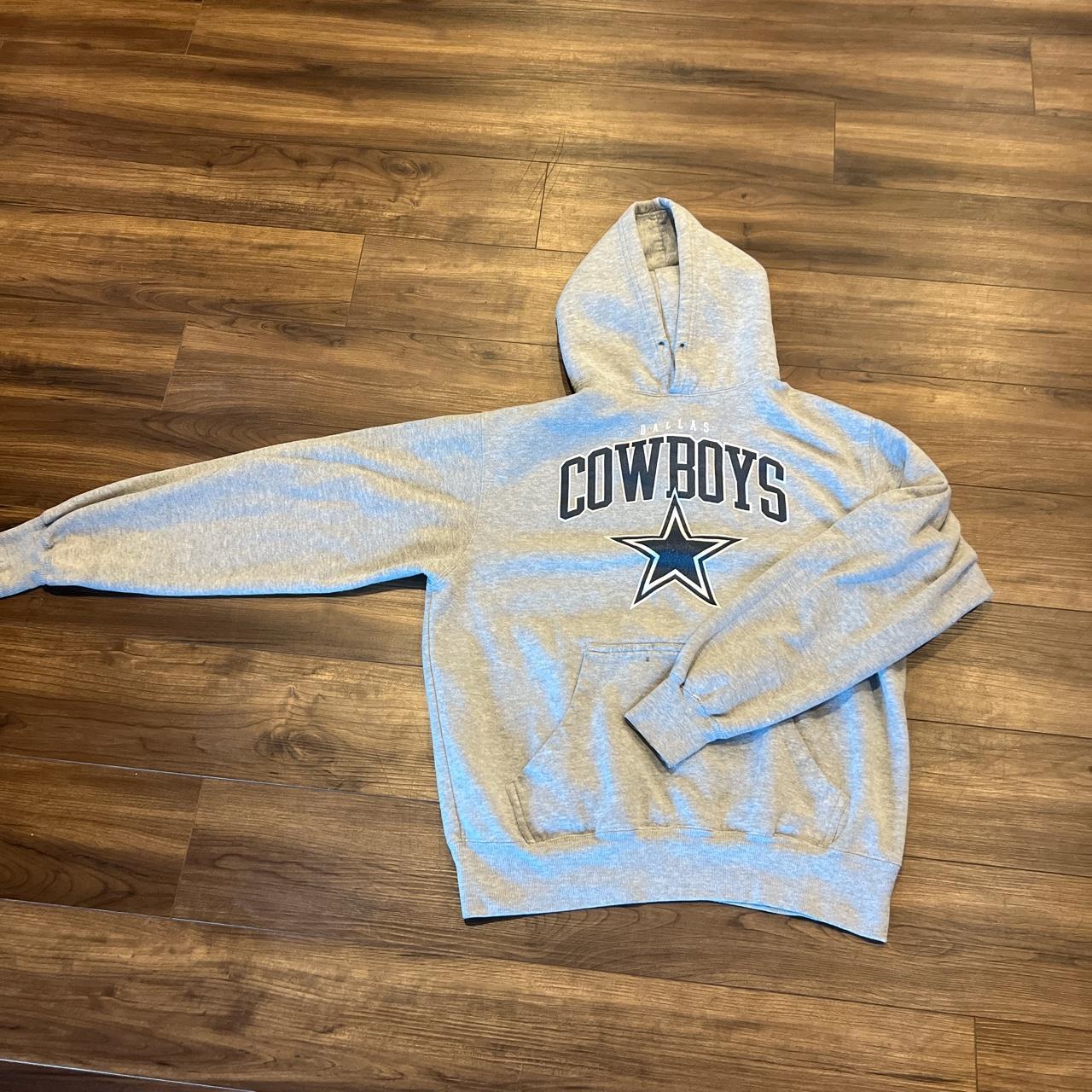 Vintage Dallas Cowboys hoodie tag is faded but fits - Depop