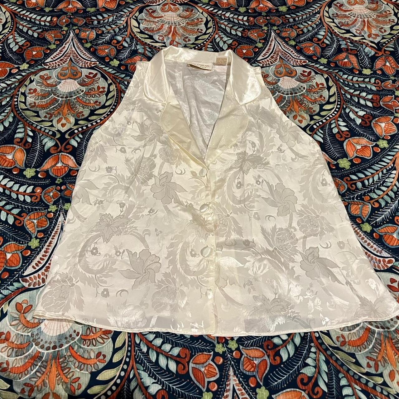 item listed by raerae300