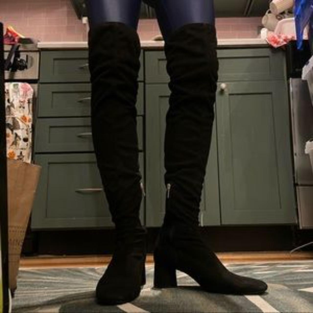 Stradivarius over hotsell the knee boots