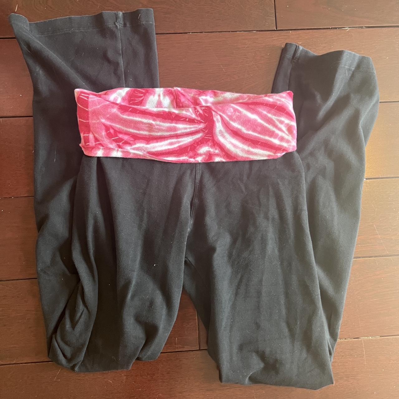 y2k yoga pants new and never worn message me any... Depop