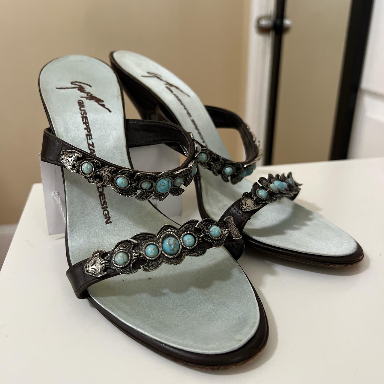 Vintage hot sale stone sandals