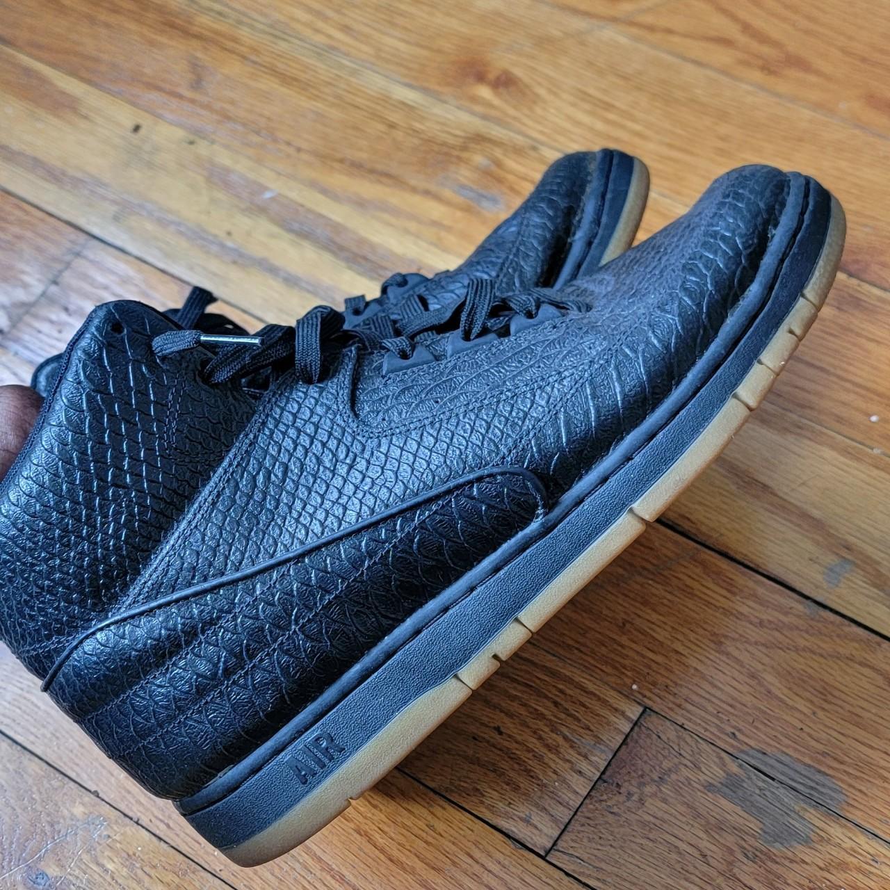 nike air python black gum