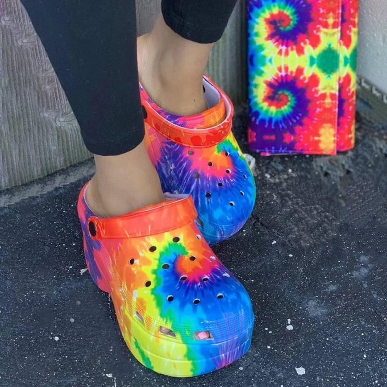 Cape Robbin GARDENER Chunky Platform Clogs in | Depop