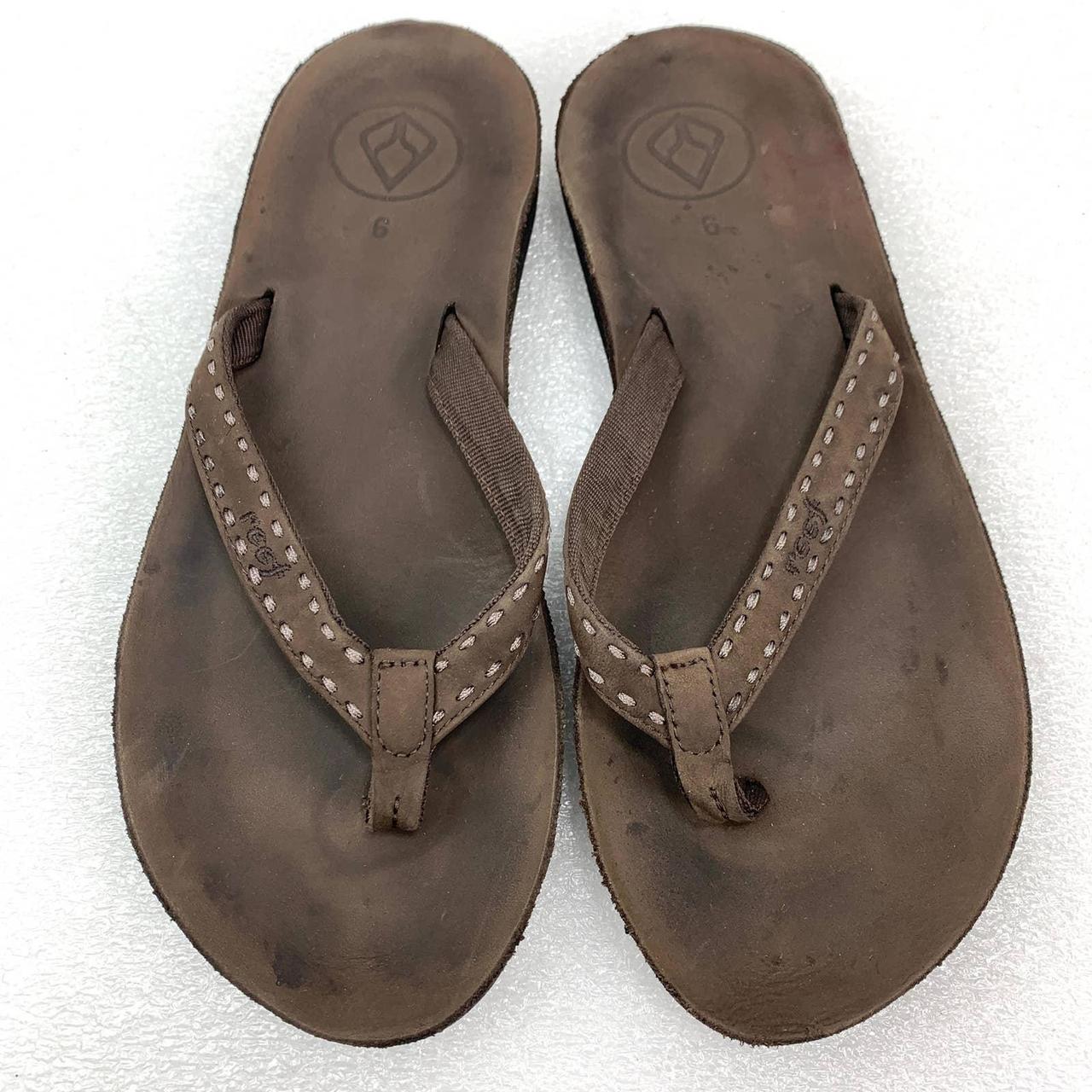 REEF Leather Flipflop Thong Sandals in Brown Size... - Depop