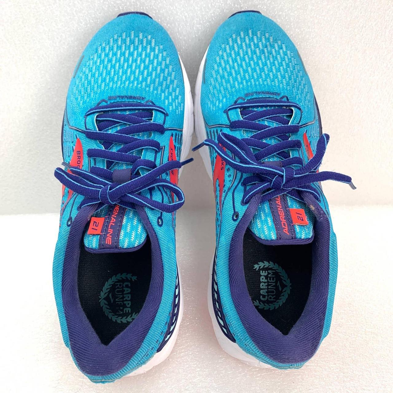Brooks Women's Blue and Pink Trainers | Depop