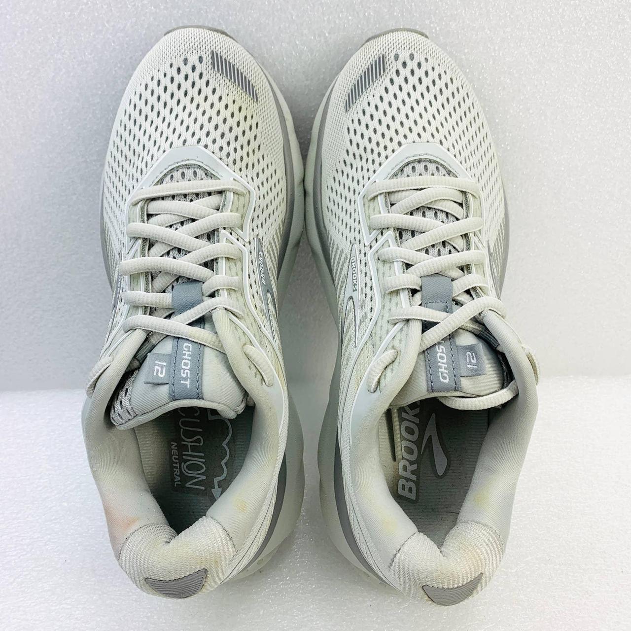 Brooks Women's Cream and Silver Trainers | Depop