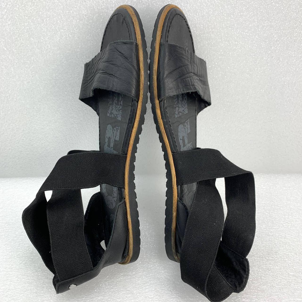 Sorel Women's Black and Tan Sandals (5)