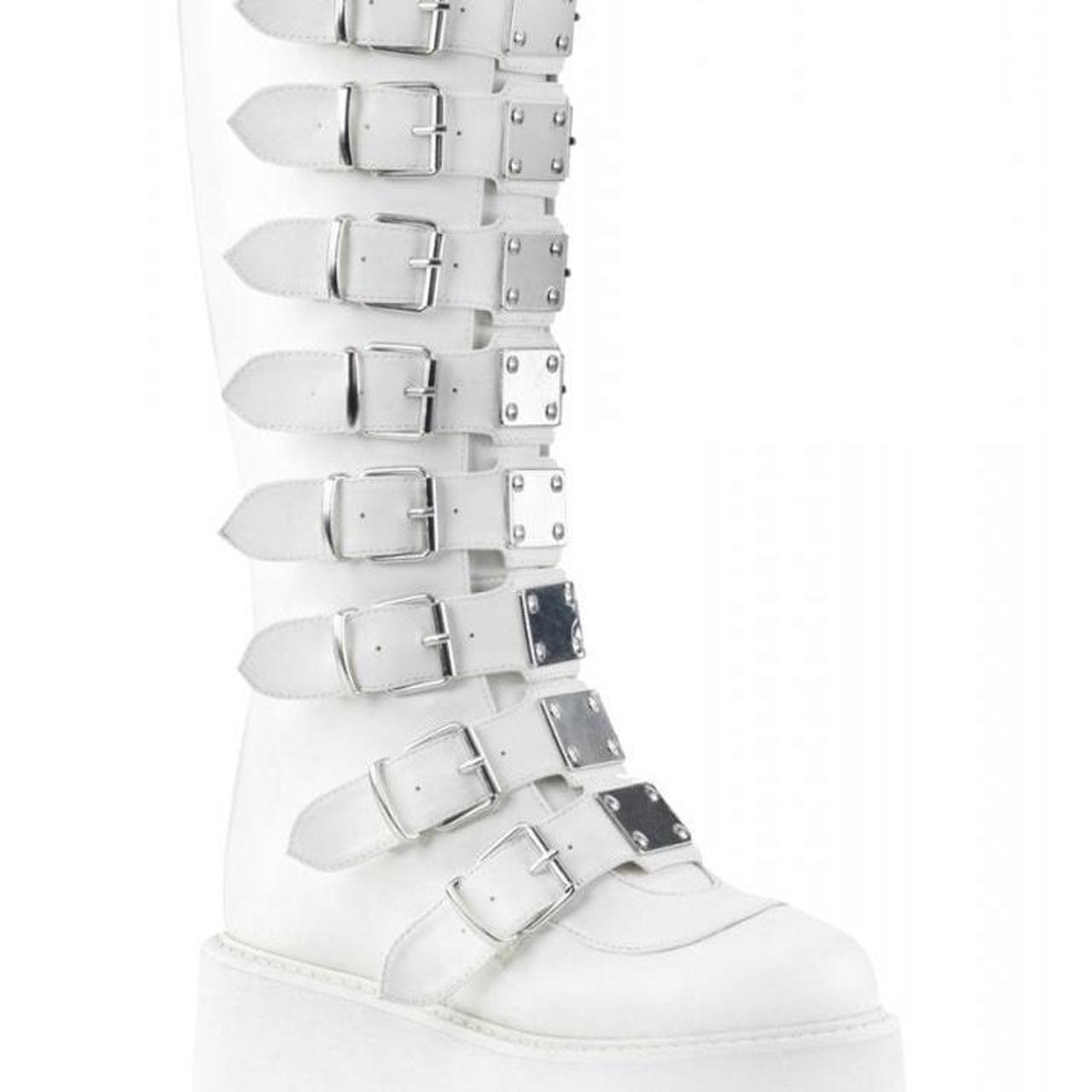 demonia 318 black