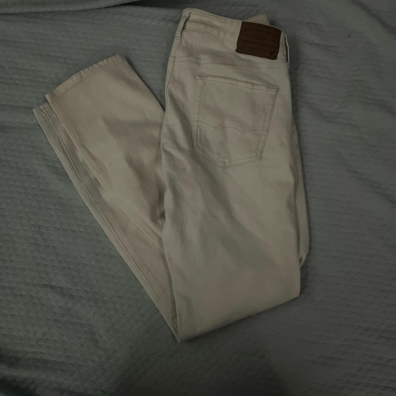 American Eagle Men's Cream Jeans Depop