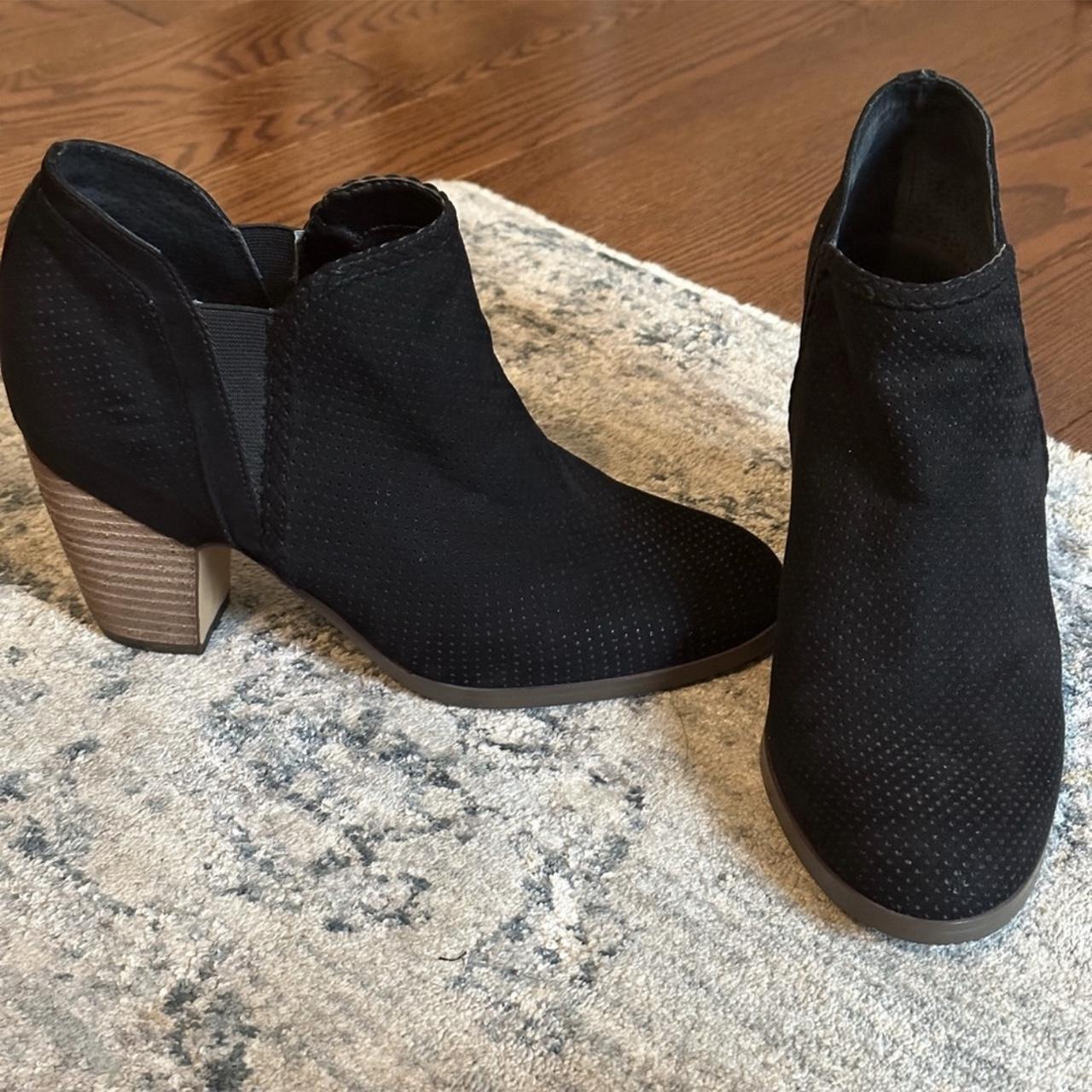 Crown vintage black clearance booties