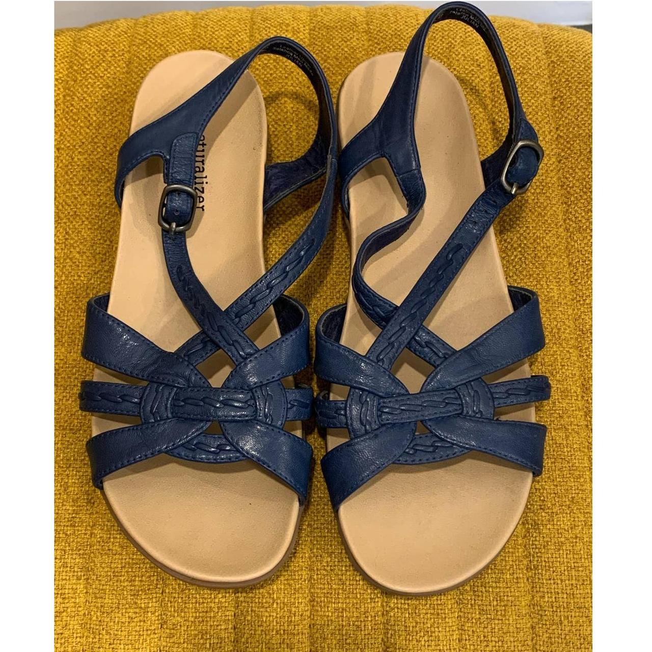 Naturalizer navy blue store sandals